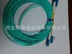 光纖工程優(yōu)選 高品質(zhì)雙芯萬兆多模光纖跳線廠家直銷